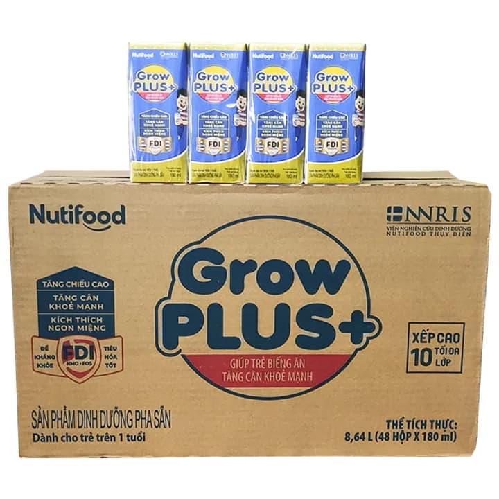 thung-sua-nuoc-nuti-grow-plus-xanh-180ml.webp